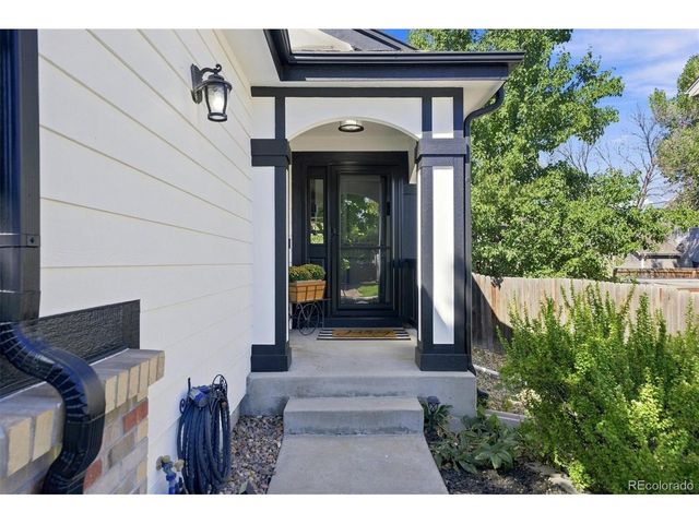 321 Las Lomas St, Brighton, CO 80601