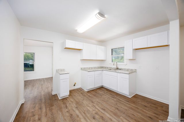 838 SW 39th, San Antonio, TX 78237