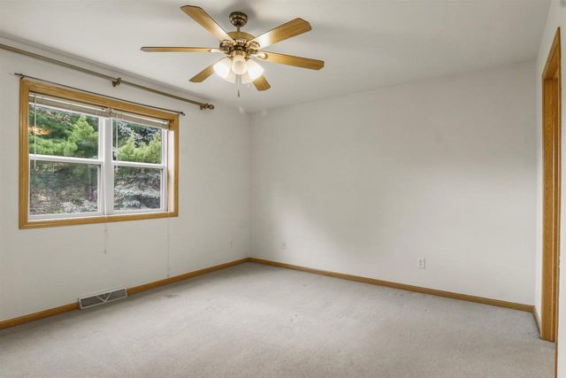 544 Berwick Drive, Sun Prairie, WI 53590