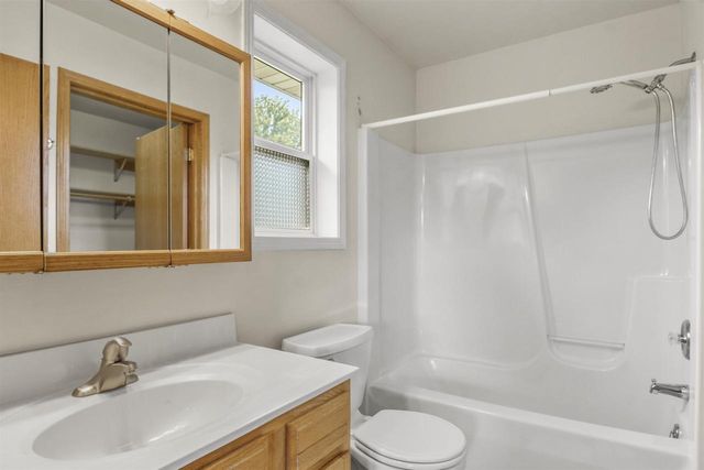 544 Berwick Drive, Sun Prairie, WI 53590