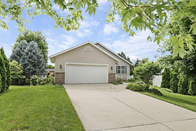 544 Berwick Drive, Sun Prairie, WI 53590