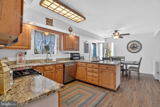 1021 SAGE RD, West Chester, PA 19382