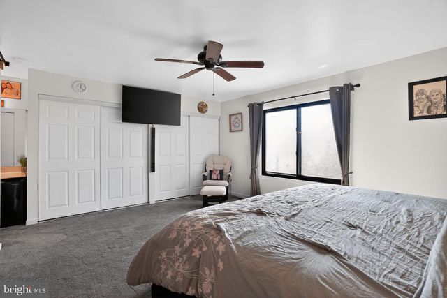 1021 SAGE RD, West Chester, PA 19382