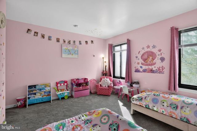 1021 SAGE RD, West Chester, PA 19382