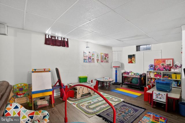 1021 SAGE RD, West Chester, PA 19382