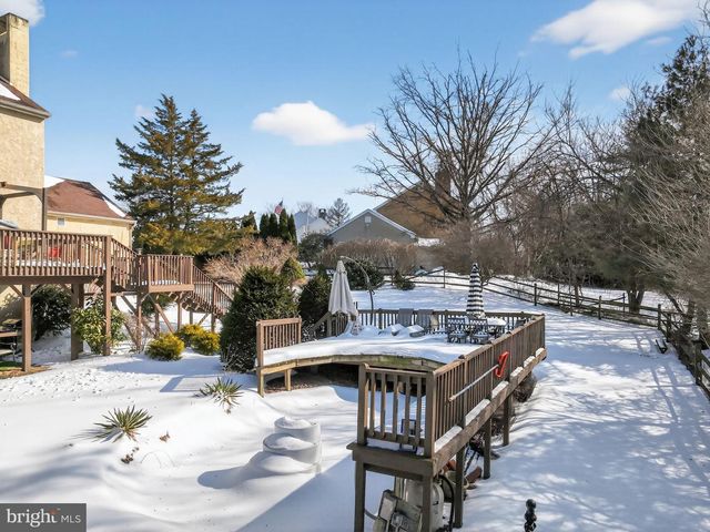 1021 SAGE RD, West Chester, PA 19382