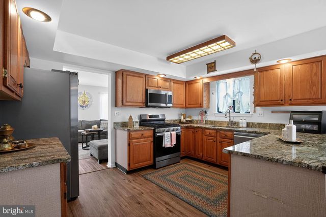 1021 SAGE RD, West Chester, PA 19382