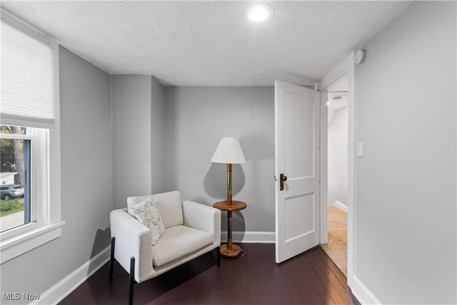 360 Woodside Avenue NE, North Canton, OH 44720