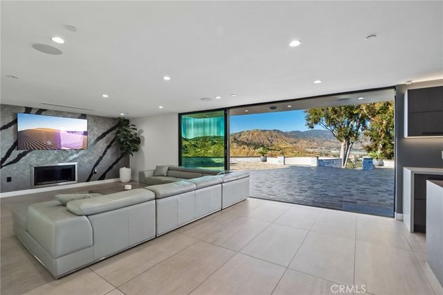 13042 Jolette Avenue, Granada Hills, CA 91344