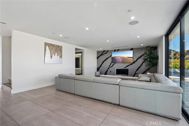13042 Jolette Avenue, Granada Hills, CA 91344