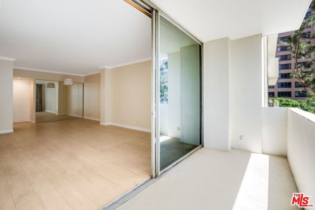10433 Wilshire Boulevard 405, Los Angeles, CA 90024
