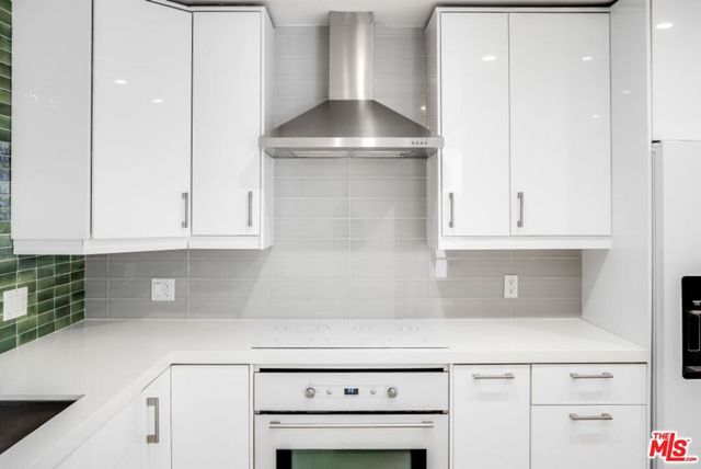 10433 Wilshire Boulevard 405, Los Angeles, CA 90024
