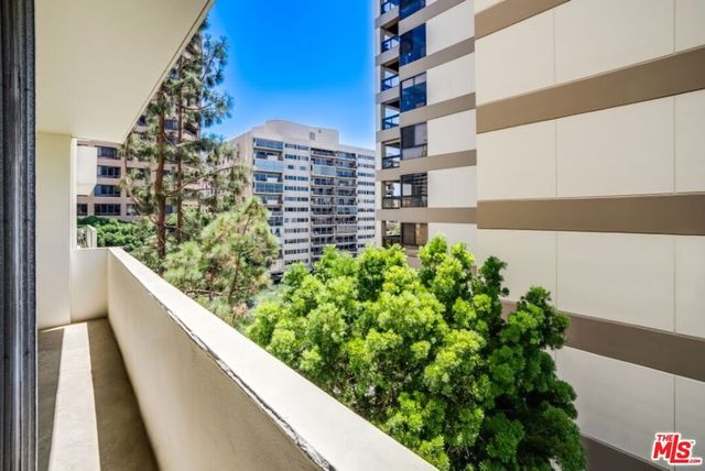 10433 Wilshire Boulevard 405, Los Angeles, CA 90024