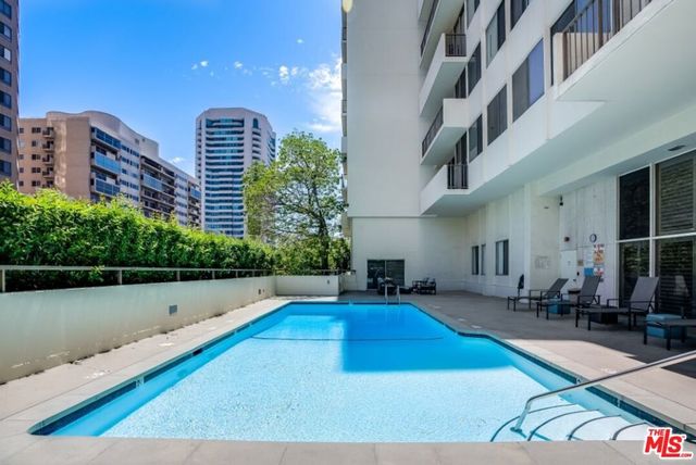 10433 Wilshire Boulevard 405, Los Angeles, CA 90024
