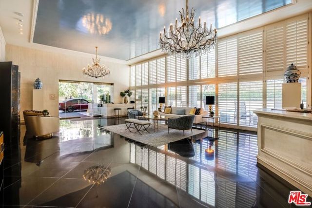 10433 Wilshire Boulevard 405, Los Angeles, CA 90024