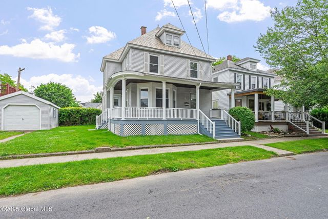 130 N 4th Avenue, Mechanicville, NY 12118