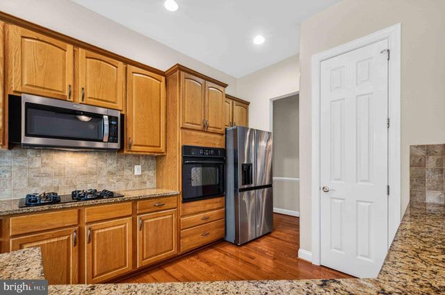 5416 ZOYSIA CT, Haymarket, VA 20169