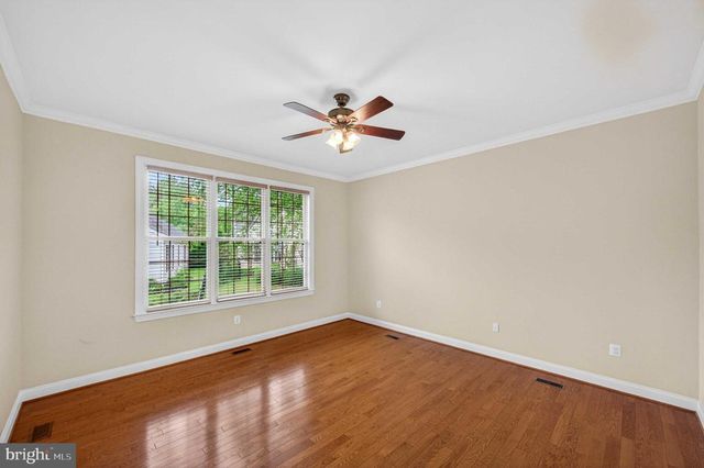 5416 ZOYSIA CT, Haymarket, VA 20169