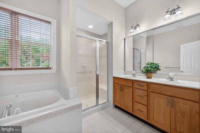 5416 ZOYSIA CT, Haymarket, VA 20169