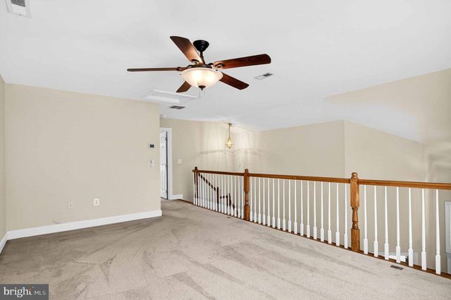 5416 ZOYSIA CT, Haymarket, VA 20169