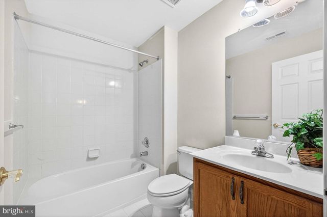 5416 ZOYSIA CT, Haymarket, VA 20169