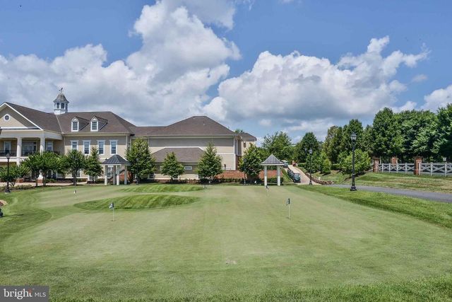 5416 ZOYSIA CT, Haymarket, VA 20169