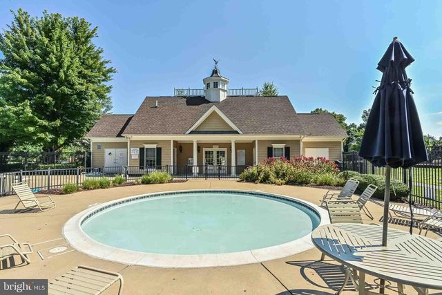 5416 ZOYSIA CT, Haymarket, VA 20169