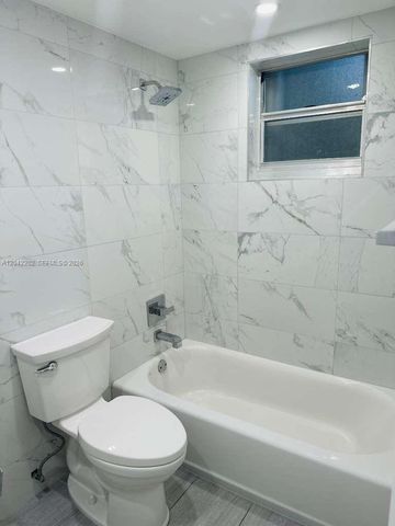 1230 W 54th St 202A, Hialeah, FL 33012