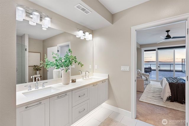 4961 Main St #503, Tacoma, WA 98407