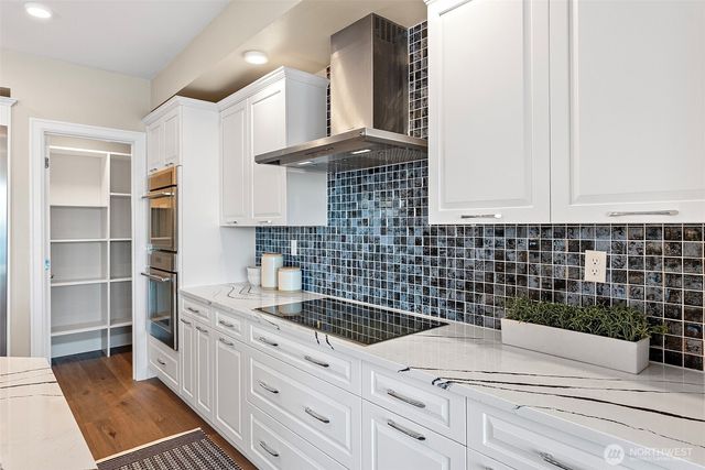 4961 Main St #503, Tacoma, WA 98407