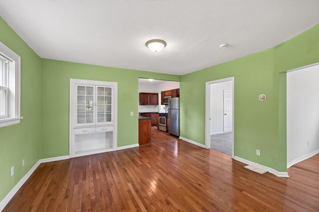 663 Smith Avenue S, Saint Paul, MN 55107