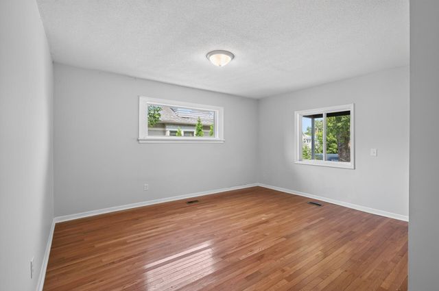 663 Smith Avenue S, Saint Paul, MN 55107