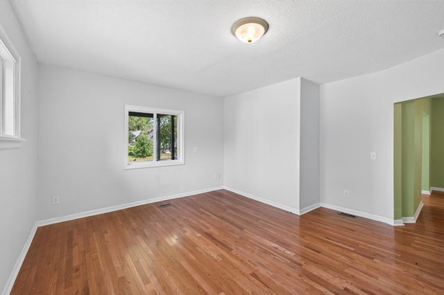 663 Smith Avenue S, Saint Paul, MN 55107