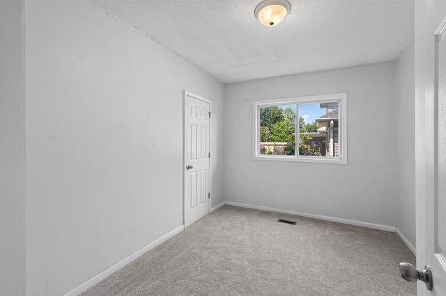 663 Smith Avenue S, Saint Paul, MN 55107