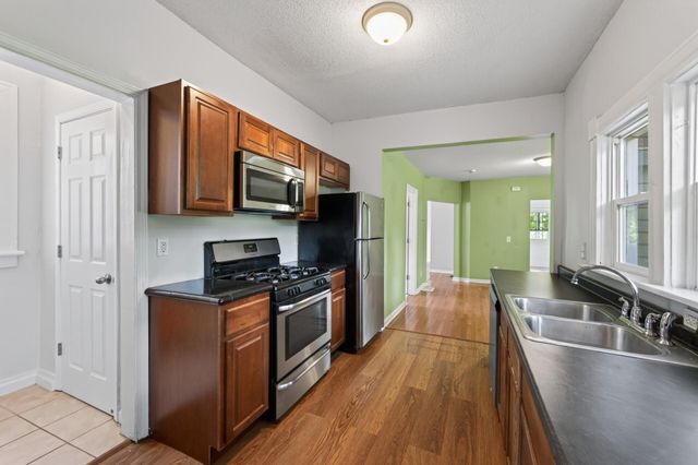 663 Smith Avenue S, Saint Paul, MN 55107