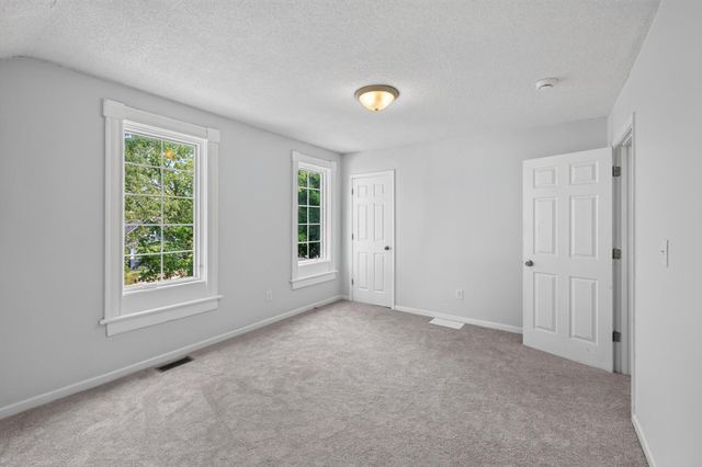 663 Smith Avenue S, Saint Paul, MN 55107