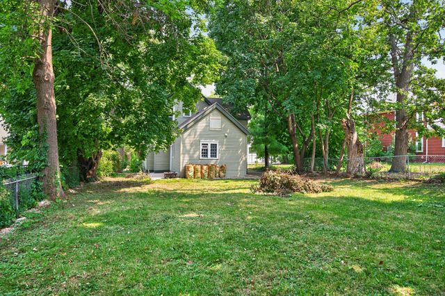 663 Smith Avenue S, Saint Paul, MN 55107
