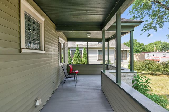 663 Smith Avenue S, Saint Paul, MN 55107