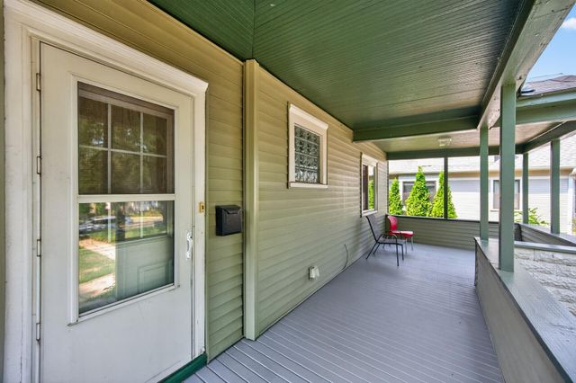 663 Smith Avenue S, Saint Paul, MN 55107