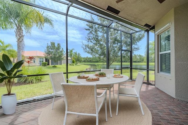 16106 CEDAR KEY DRIVE, Wimauma, FL 33598