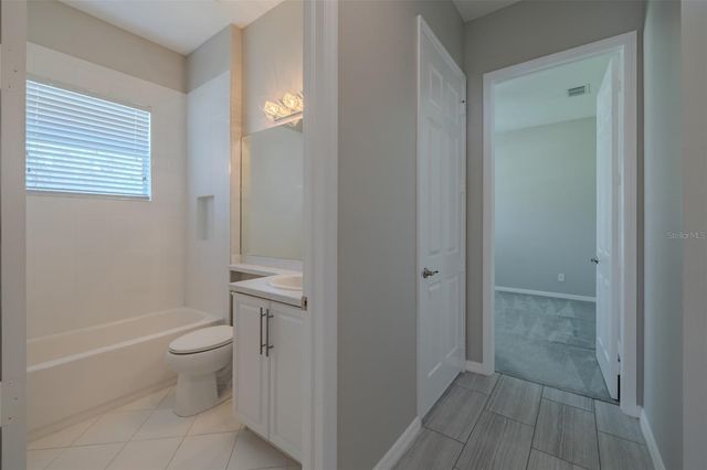 16106 CEDAR KEY DRIVE, Wimauma, FL 33598