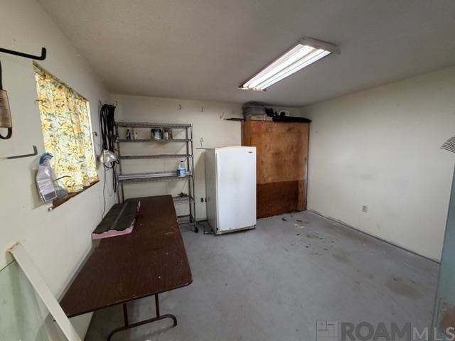 1383 Queen Cathy Dr, Baton Rouge, LA 70816