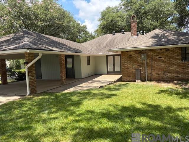 1383 Queen Cathy Dr, Baton Rouge, LA 70816