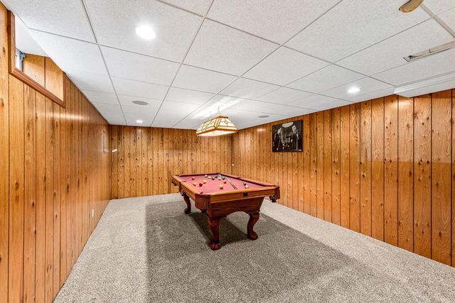 10500 S Jessica DRIVE, Oak Creek, WI 53154