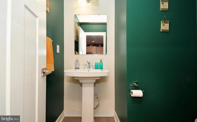 8043 MILLTOWN CIR, Cheltenham, PA 19012