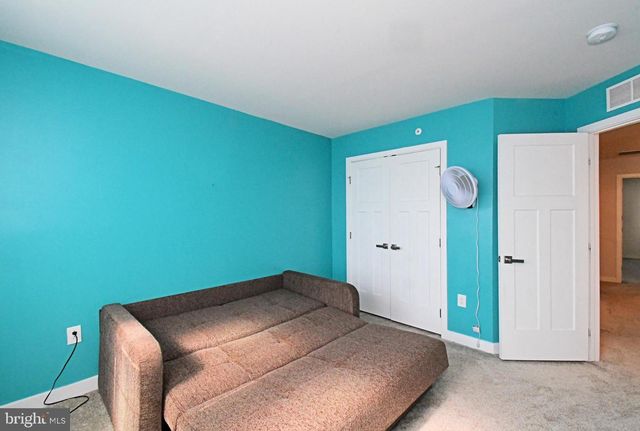 8043 MILLTOWN CIR, Cheltenham, PA 19012