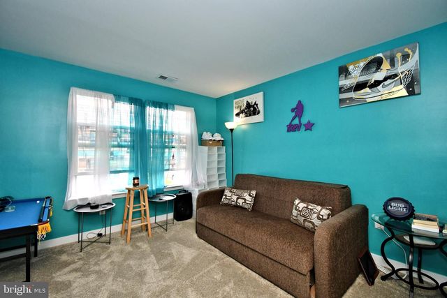 8043 MILLTOWN CIR, Cheltenham, PA 19012