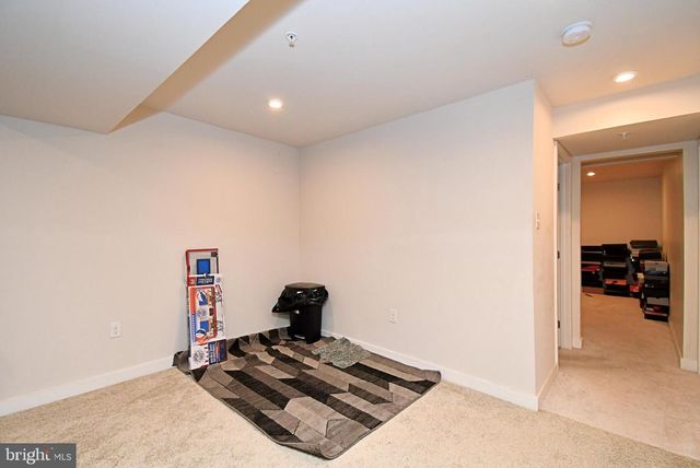 8043 MILLTOWN CIR, Cheltenham, PA 19012