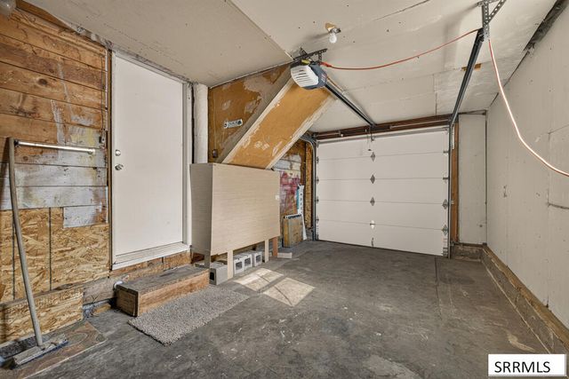 2516 E Lincoln Road, Idaho Falls, ID 83401