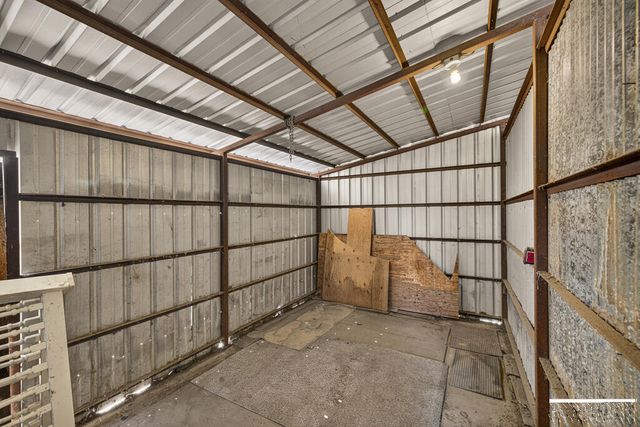 2516 E Lincoln Road, Idaho Falls, ID 83401